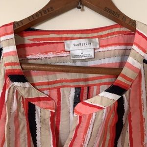 Van Heusen button up, sleeveless tunic top.